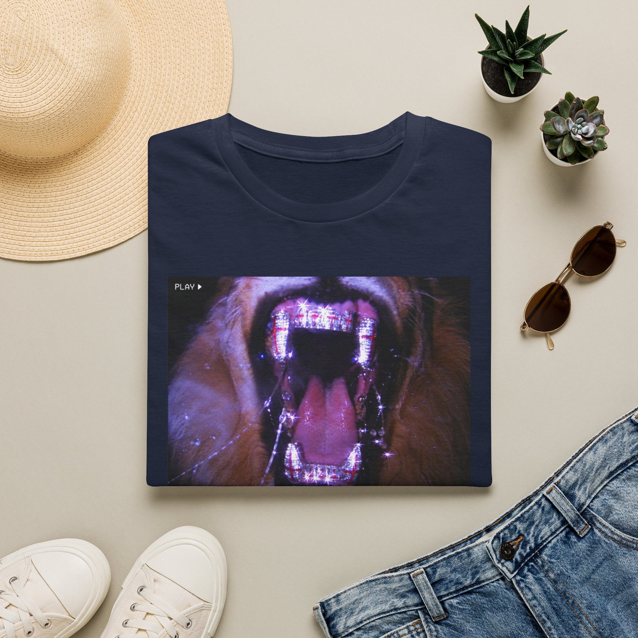 England Roar Graphic Tee
