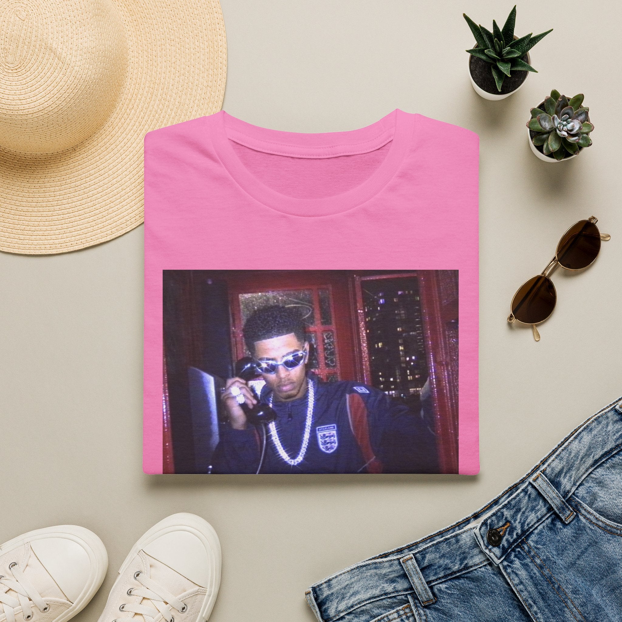 England Calling Graphic Tee