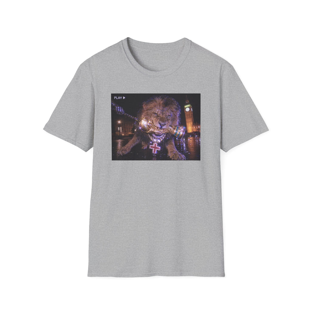 Lion of Glory Graphic Tee